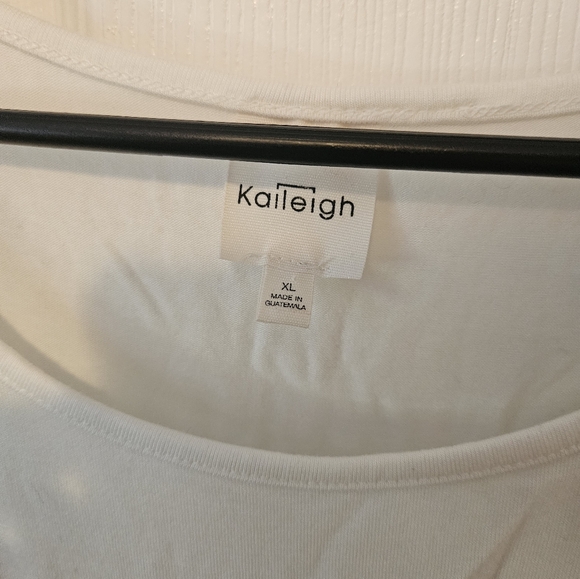 Colorblock Leopard Tunic - Picture 3 of 5